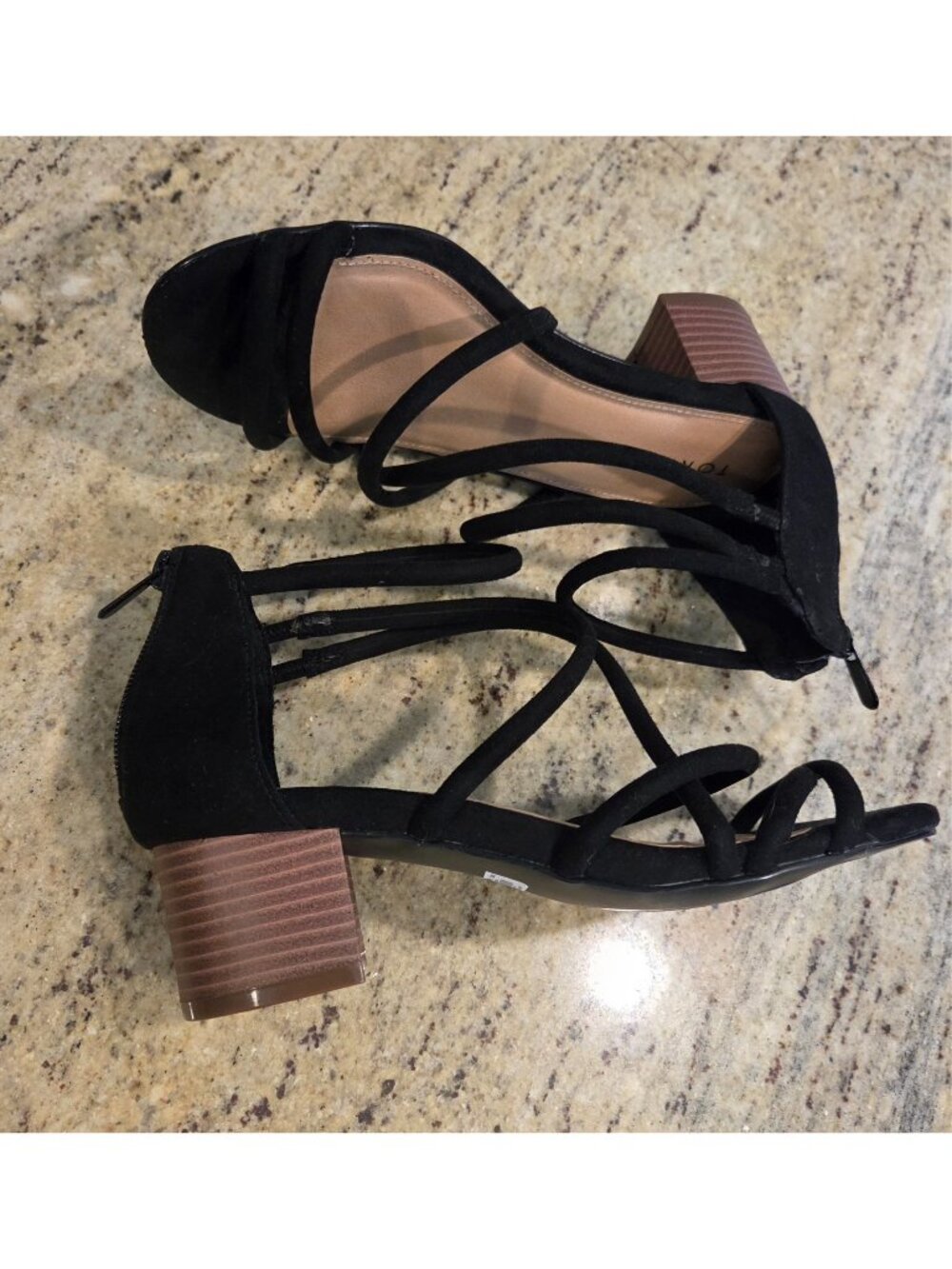 Torrid Strappy Sandals Womens US 7W Black Fabric Block Heel Open Toe Back Zip - Picture 9 of 14